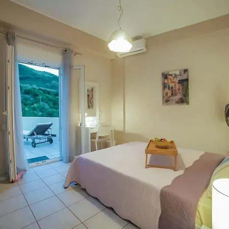 Corfu Stinados Γιαννάδες